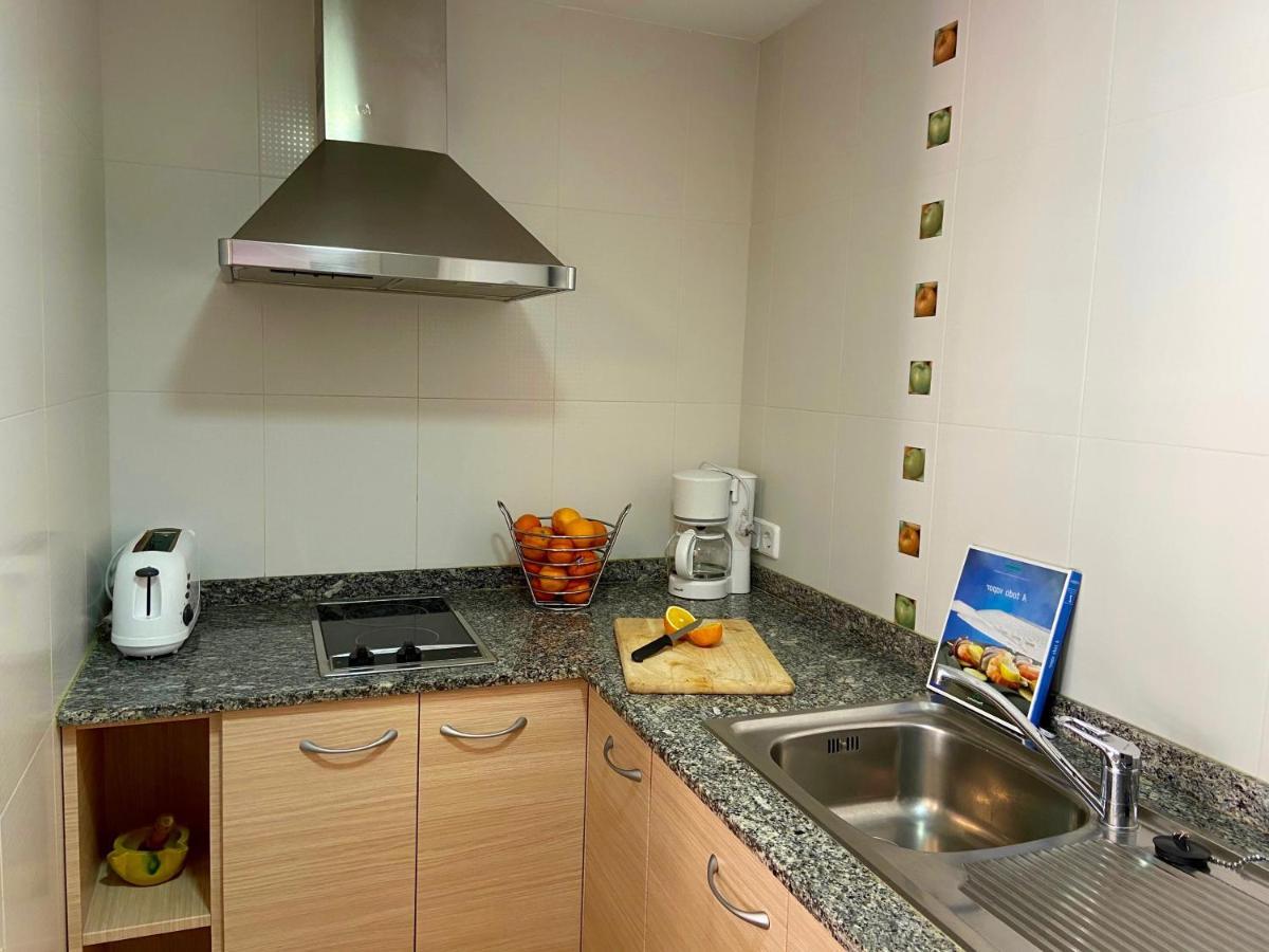 Apartamentos Aquarium. 150 Metros Playa. Roses Exteriér fotografie